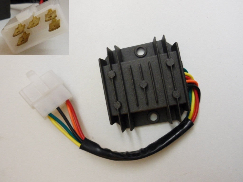 Régulateur de tension scooter 125/150cc