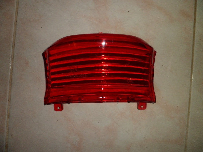 Cabochon de feu stop scooter 50cc