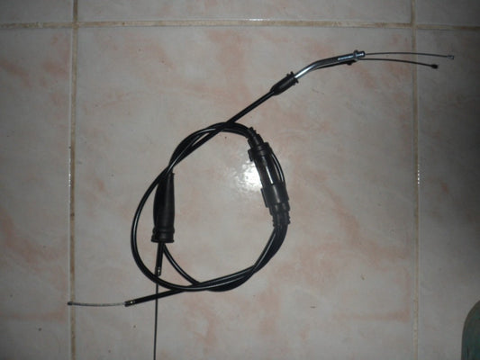 Cable accélrateur DERBI après 2000