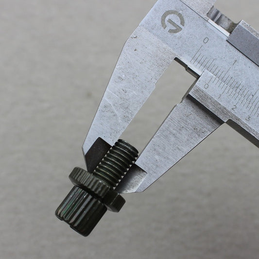 Vis de cable de frein et embrayage M8